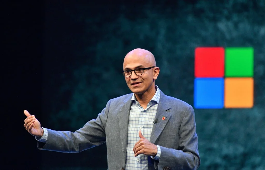 Nadella exige un 'freno de emergencia' para la IA avanzada