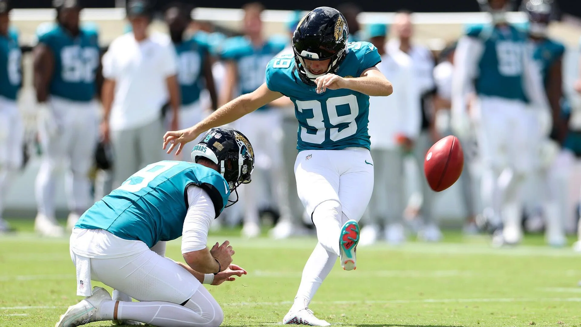 Cam Little y los Jaguars vencen a los Eagles en el último segundo en Londres